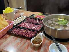 -壮雄牛屠牛肉店(两英店)