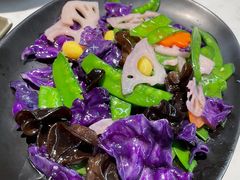 -本来精品川菜(嘉里中心店)