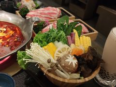 -湊湊火锅·茶憩(打浦桥日月光店)