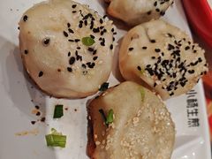 -小杨生煎(浦江欢乐颂店)
