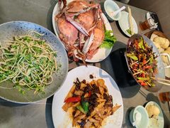 -鑫渔港海鲜本地菜·山海关浑锅(东戴河店)