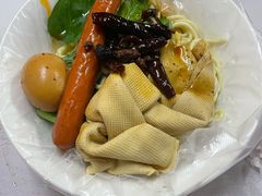 -丁记牛肉手擀板面