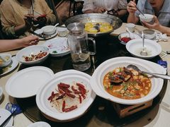 -楚山晓·湖北菜(武汉光谷K11店)