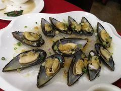 蒜蓉粉丝蒸青口-鼎珑点心仔(燕塘店)