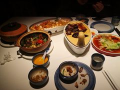 -八府香鸭·啫啫煲(华山路店)