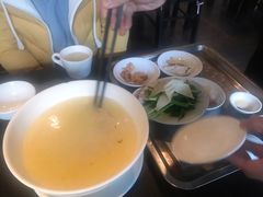 蒙自过桥米线-南蛮子(进贤路店)