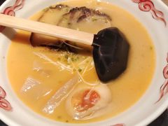 -小山日本料理(兴业太古汇店)