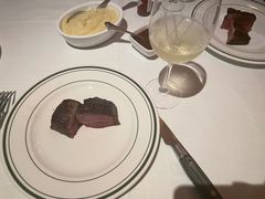 -Wolfgang’s Steakhouse 沃夫冈牛排馆(上海白玉兰广场店)