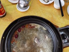 -濠轩阁特色生蚝火锅(水湾路店)