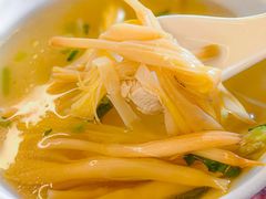 -猪脚洪隆江猪脚饭