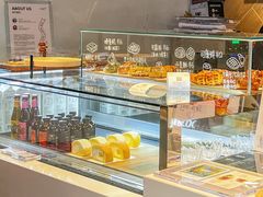 面包甜点陈列柜-香馥咖啡(民盈国贸城店)