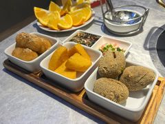 -野山舂·贵州现舂酸汤牛肉(民生路店)