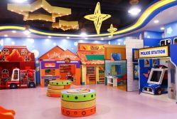 -太空学院儿童娱教乐园(中华广场店)