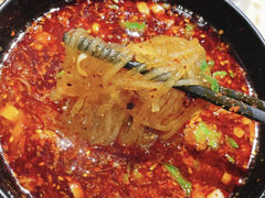 -牵人麻辣粉(粉巷店)