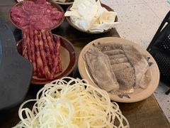 -黄潇洒老火锅(九眼桥宏济巷店)