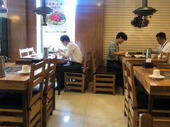 大堂-云龙·烤肉专门店(东方路店)