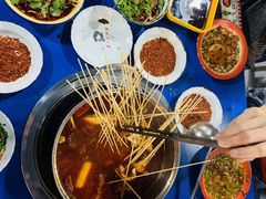-马路边边麻辣烫(世纪金源店)