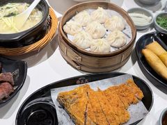 -馋三尺蟹粉小笼(人民广场店)