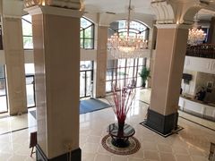 -汕尾巴黎半岛酒店