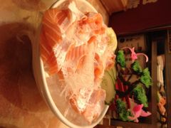 三文鱼腩刺身-万岁寿司(万国店)