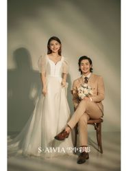 -雪中彩影婚纱摄影·微光艺术中心