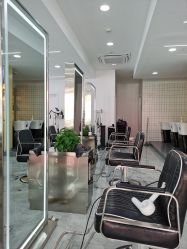 -Coo Hair salon