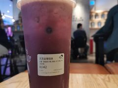 草莓果肉-喜茶(广州天汇igc店)
