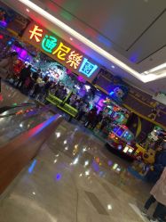 -卡通尼乐园(景枫中心店)