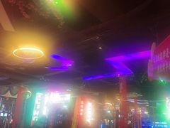 -路边边.炒菜烧烤.音乐餐厅(良乡长虹店)