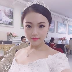 -王子宫殿婚纱摄影(环山路总店)