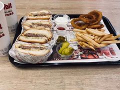 -The Habit Burger Grill 哈比特汉堡(爱琴海店)