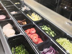 自助取餐区-赛百味SUBWAY(燕莎奥莱店)