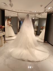 点击看大图 -GRACE KELLY婚纱与礼服(北京店)