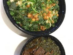 烧椒皮蛋拌面-拌面小当家