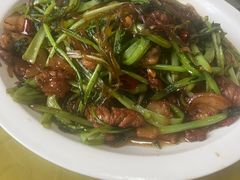 -乡府肉丁水饺(环山路店)