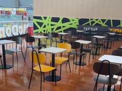 -麦当劳(鄂尔多斯机场店)