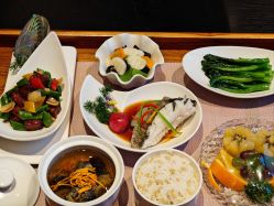 -妈咪爱月子中心·母婴护理