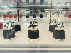 -罗红摄影艺术馆