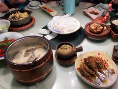 -佬麻雀·剁椒鱼头(京基KK One店)