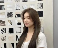 -丝语萱形象