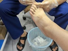 -世龙世家甲沟炎·灰指甲·嵌甲矫正·修脚(武侯区双楠店)