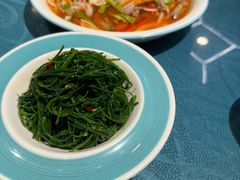-乡村馕坑肉·烧烤·新疆菜·本地人更爱吃(阿勒泰首店)