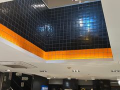 -新大咀港式茶餐厅(宝山万达店)