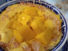 杨枝甘露-广信牛奶甜品世家(台东店)