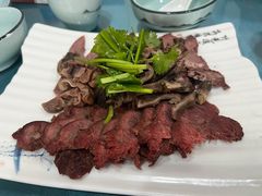 -龙香居海鲜浑锅家常菜·特色驴肉