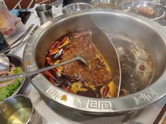 -憨铁匠老火锅(龙岗万科里店)