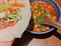 -包整·丝娃娃(一览甲秀楼风景店)