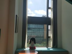 -上海虹桥中心爱琴海亚朵S酒店