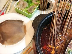 -钢管厂五区小郡肝串串香火锅(人民广场店)