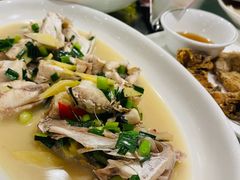 -侬佳蒸菜馆(听潮店)
